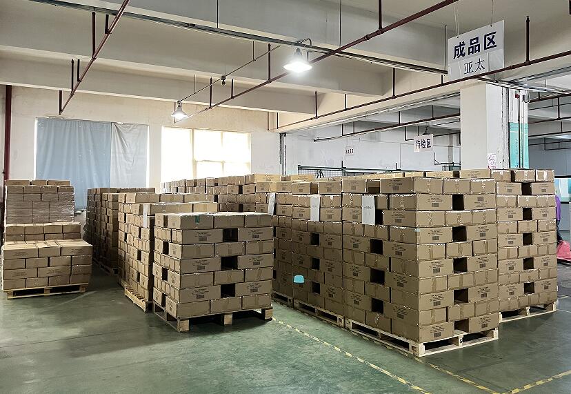 Finished product warehouse for packaging bags Finished product warehouse for packaging bags